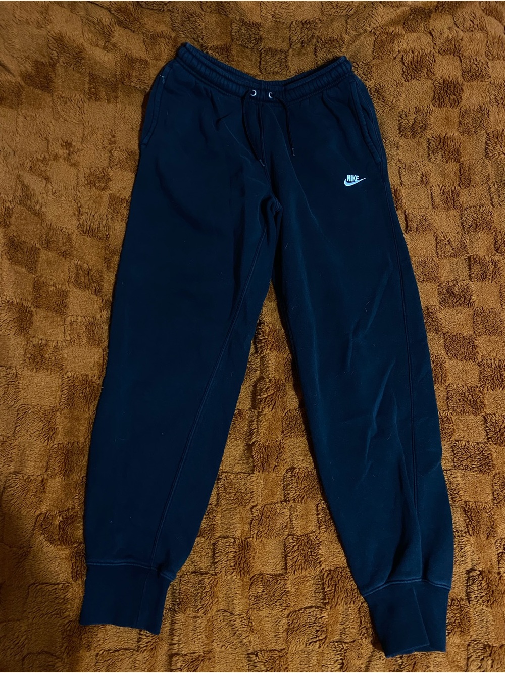 Men’s small Nike Black Sweatpants with Pockets